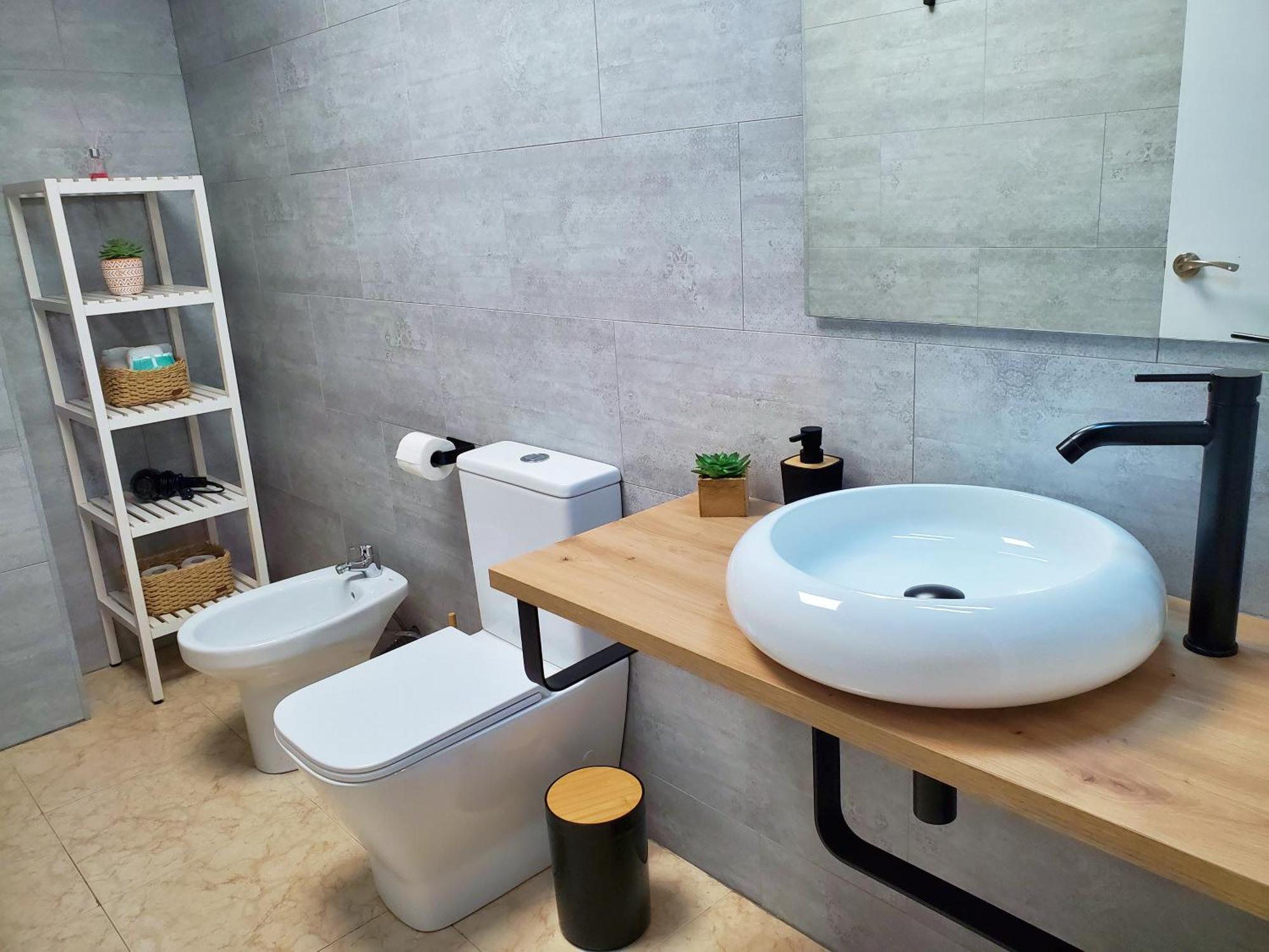 Apartamento Centrico Con Patio Privado Tarragona Eksteriør billede