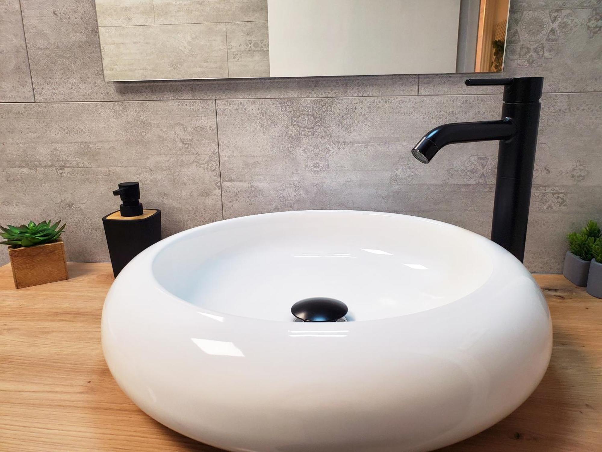 Apartamento Centrico Con Patio Privado Tarragona Eksteriør billede
