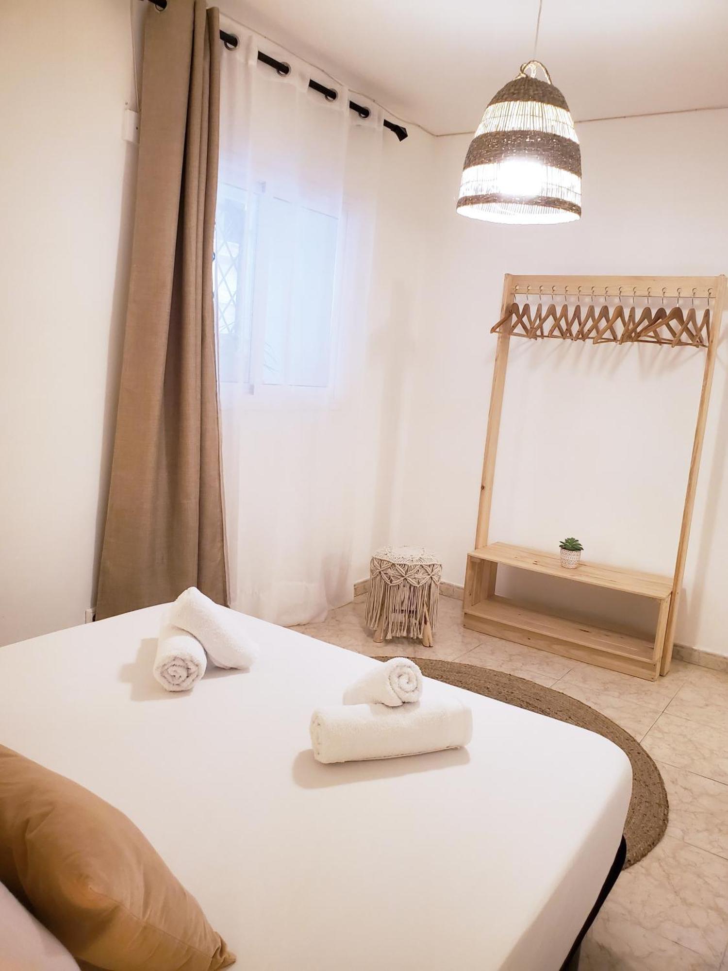 Apartamento Centrico Con Patio Privado Tarragona Eksteriør billede